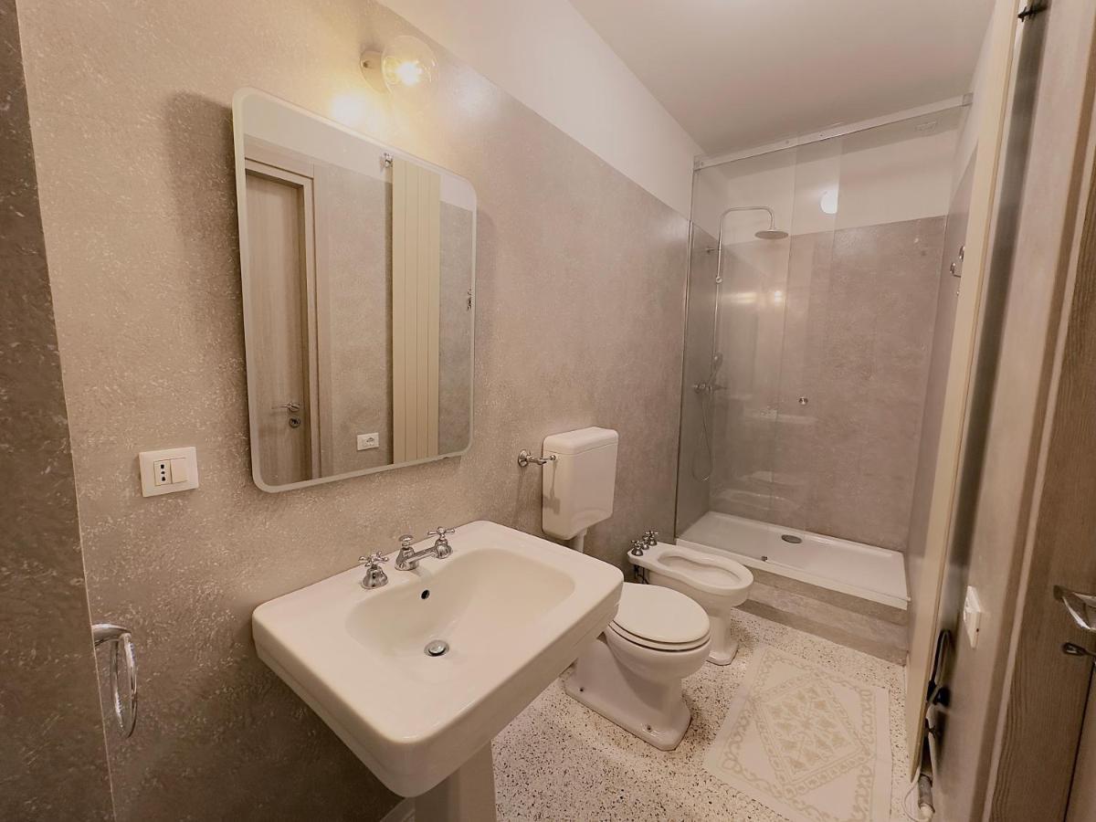 Minimal Apartment Navigli 밀라노 외부 사진